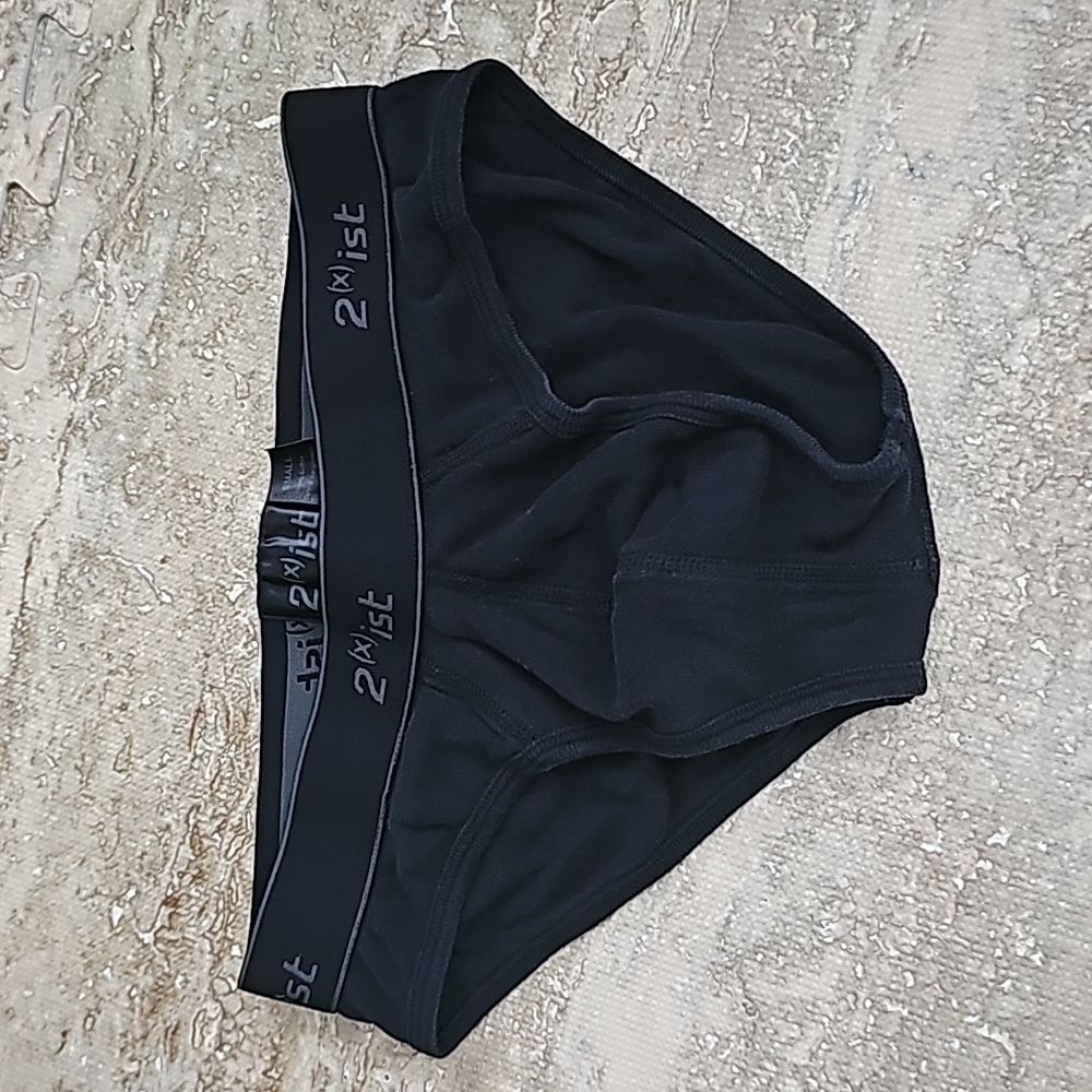 2xist Brief